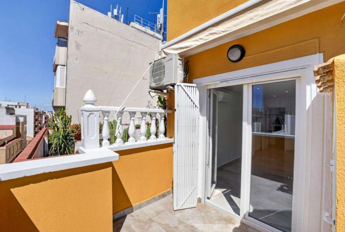 Ático en Calle la Paz, Puerto Deportivo, Torrevieja