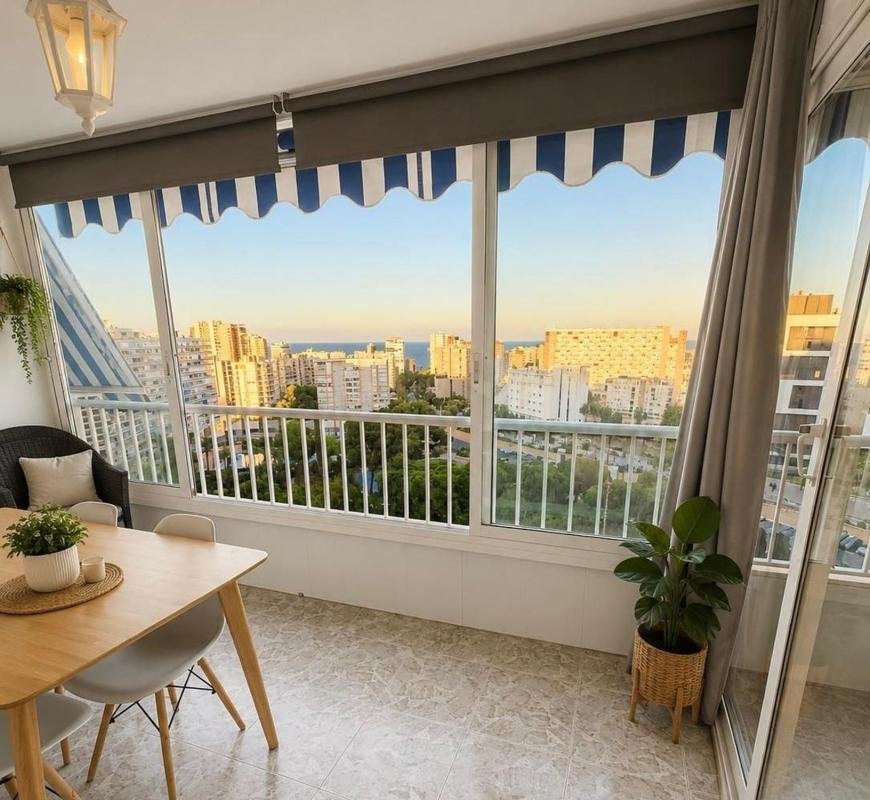 property-525328-2-medium Piso en Avenida Benidorm, Playa de San Juan, Alicante / Alacant