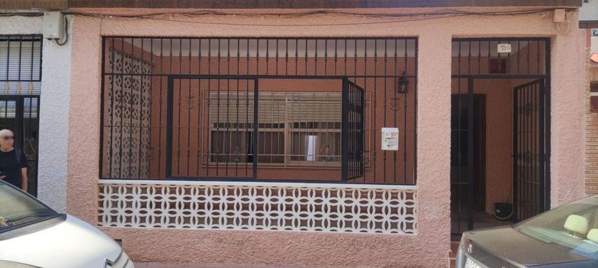 Chalet adosado en Plaza de la Constitucion, 2, Centro – Muelle Pesquero, Torrevieja
