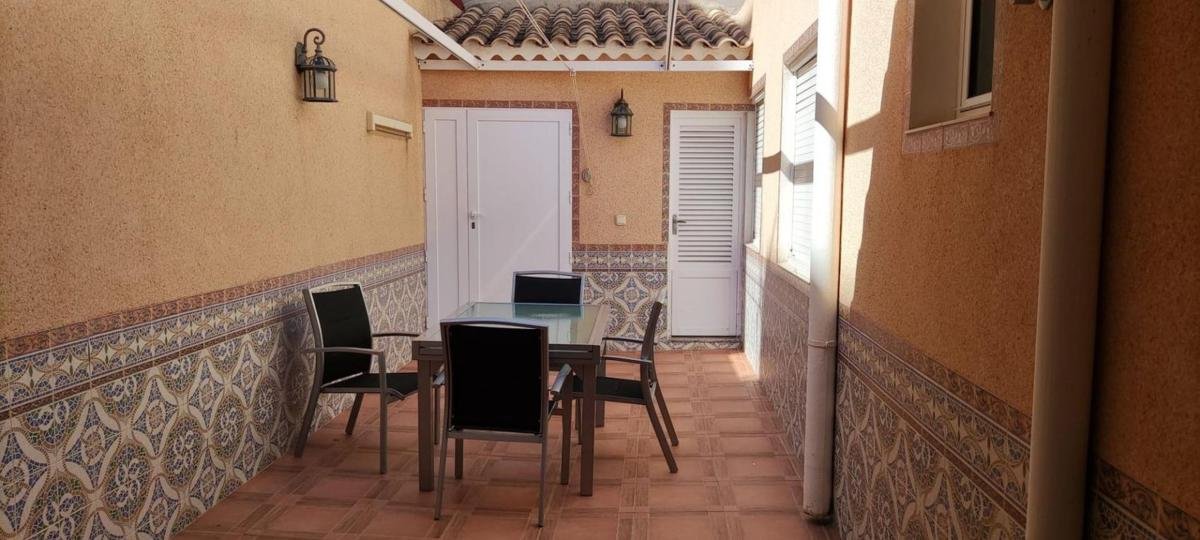 Chalet adosado en Plaza de la Constitucion, 2, Centro – Muelle Pesquero, Torrevieja