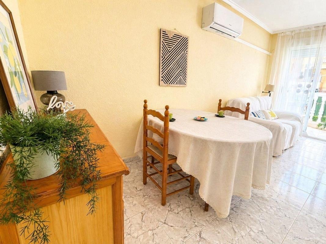 property-525515-3-medium Piso en Avenida de las Habaneras, 65, Avenida Habaneras – Curva de Palangre, Torrevieja