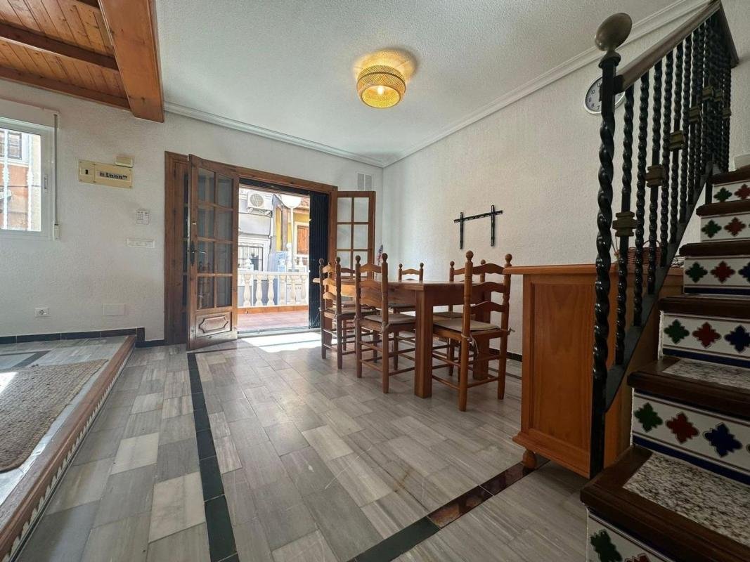 property-525663-3-medium Chalet adosado en Comunidad Valenciana, Miramar – Torre del Moro, Torrevieja