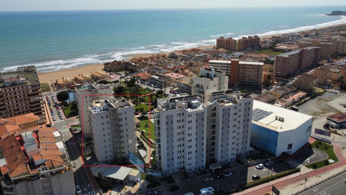property-527188-2-medium Piso en Calle del Delfín, Los Europeos, Torrevieja