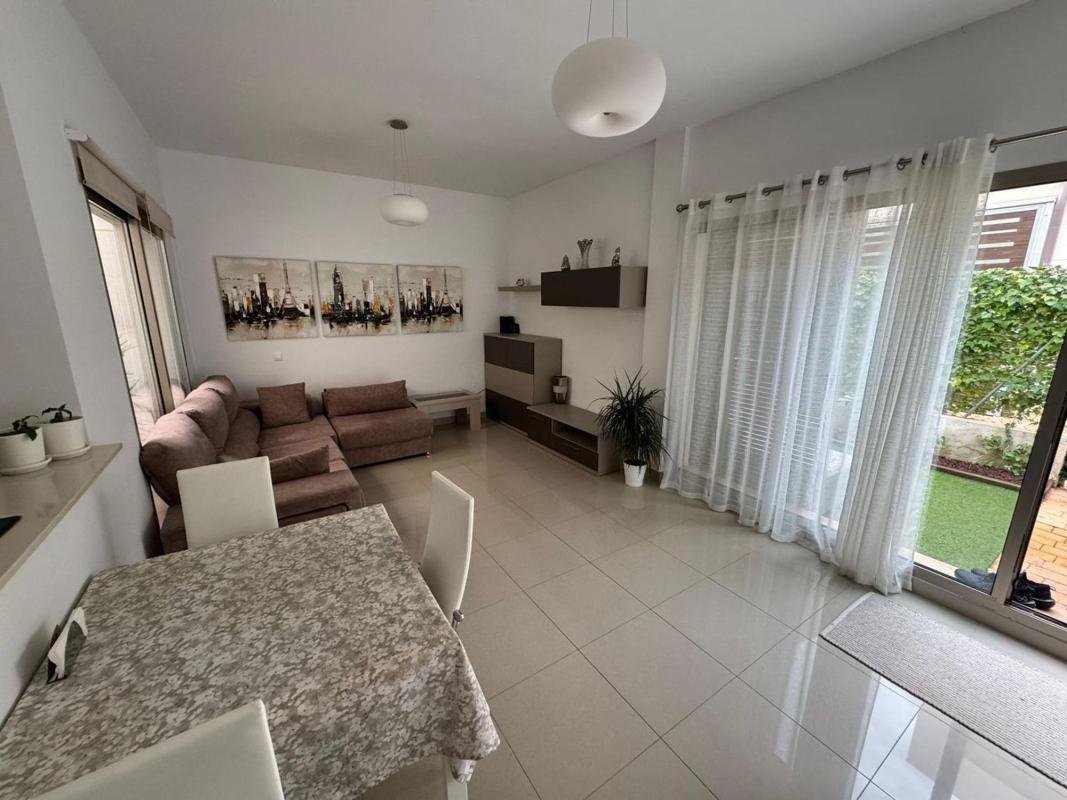 property-529270-2-medium Chalet adosado en Calle Mar Rizada, Punta Prima, Torrevieja