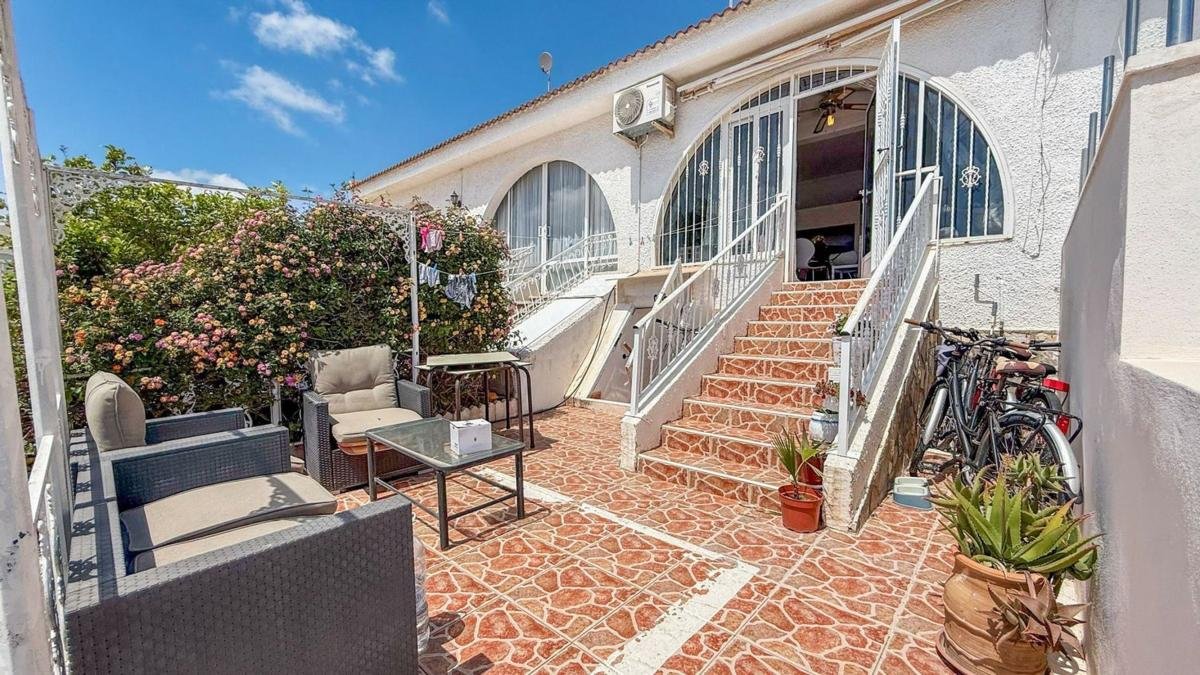 Chalet adosado en res. Scandia, 75, Centro de la Ciudad Quesada, Rojales
