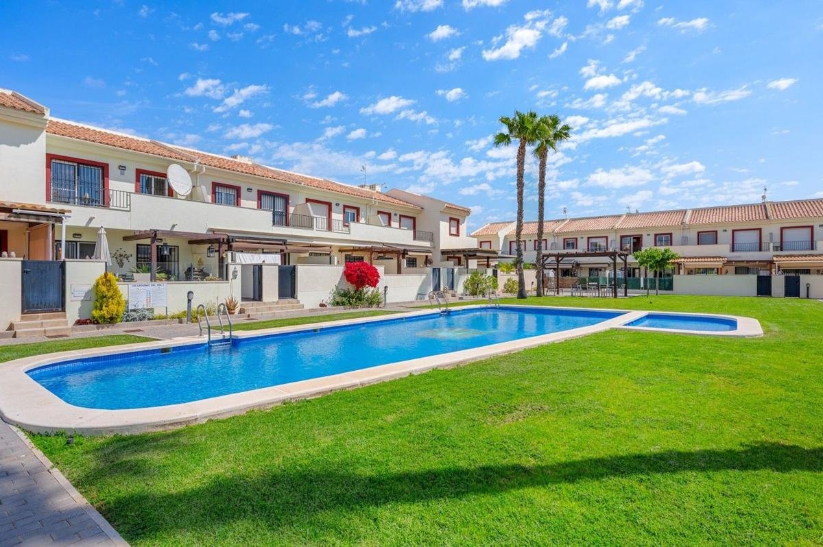 property-533772-2-medium Chalet pareado en Lo Marabú, Rojales