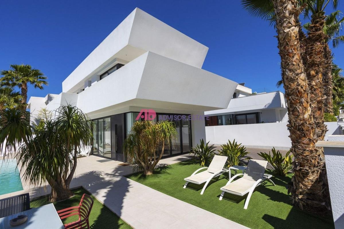 Casa o chalet independiente en Calle Número Tres s/n, Pueblo Bravo, Rojales