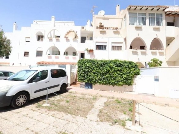 Casa o chalet independiente en Avenida España, La Zenia, Orihuela