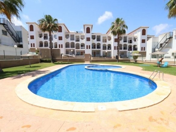 Casa o chalet independiente en Calle Egipcios, Zeniamar, Orihuela