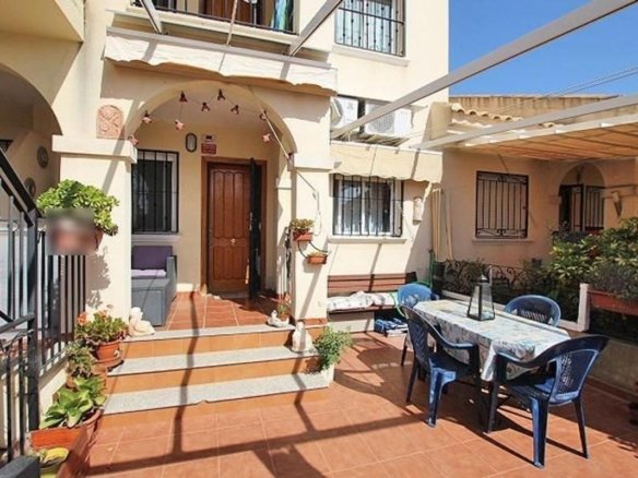 Casa o chalet independiente en Calle el Moll, Urbanizaciones, Guardamar del Segura