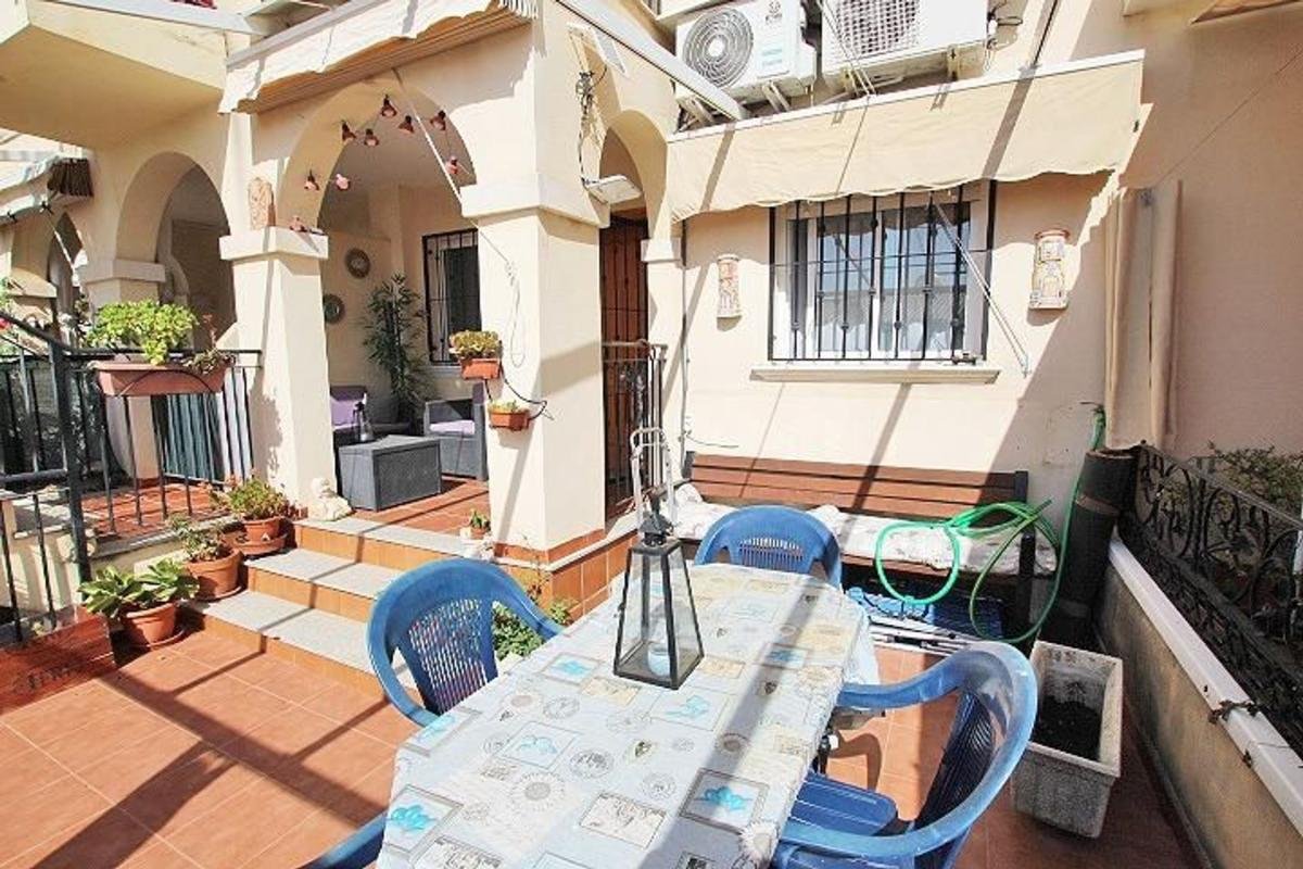 Casa o chalet independiente en Calle el Moll, Urbanizaciones, Guardamar del Segura