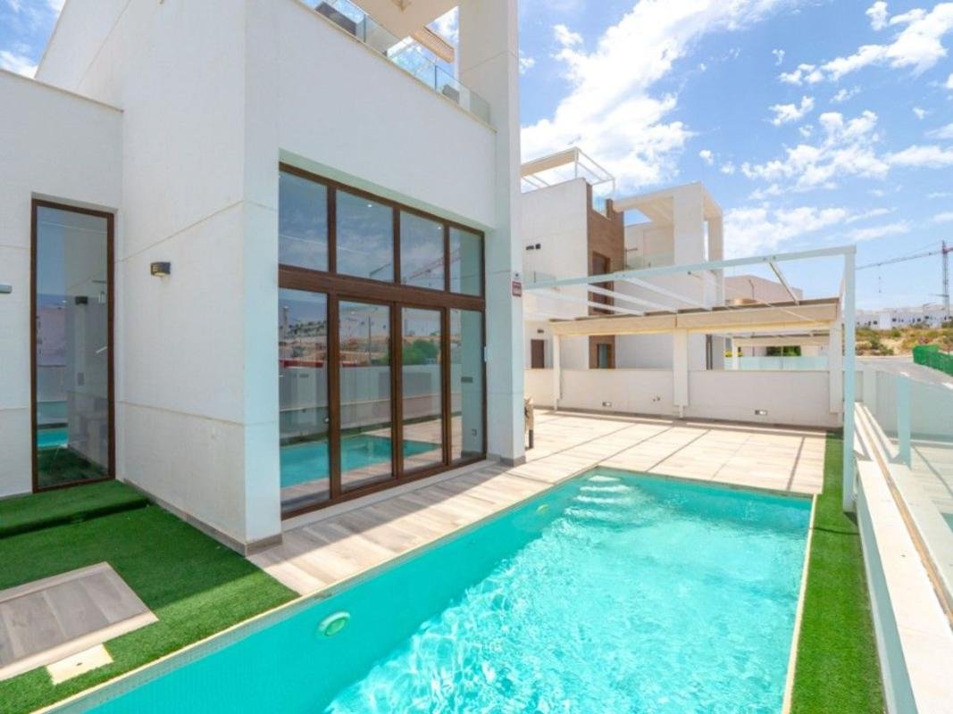 Casa o chalet independiente en Calle Calpe, Los Balcones – Los Altos del Edén, Torrevieja