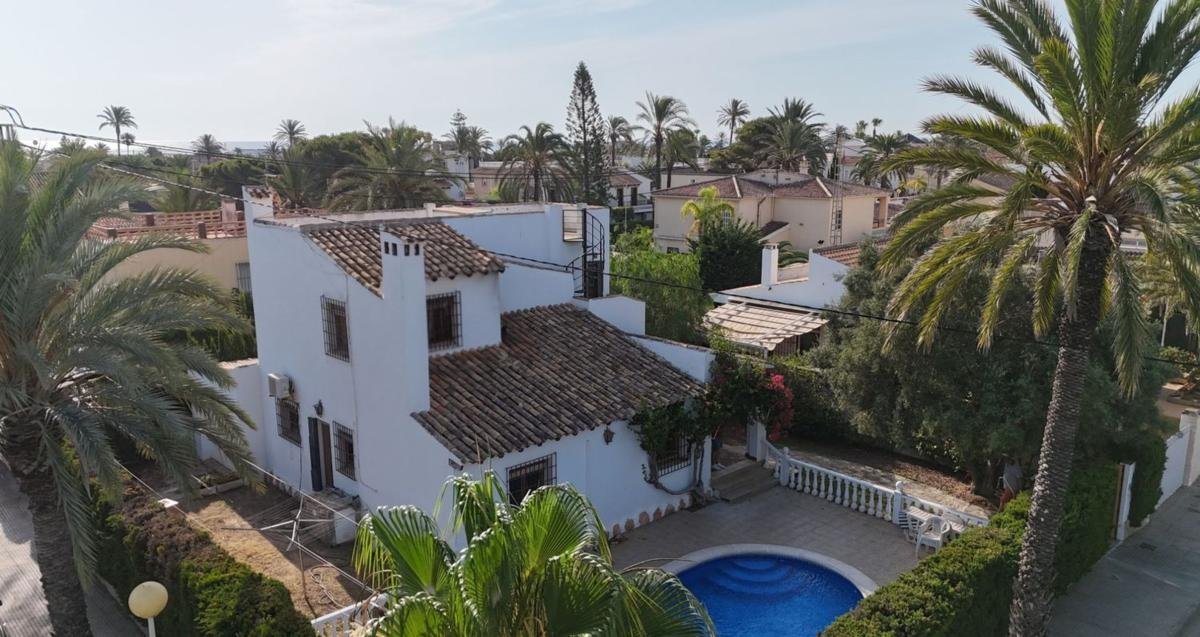 property-548031-1-medium Casa o chalet independiente en Cabo Roig, Orihuela