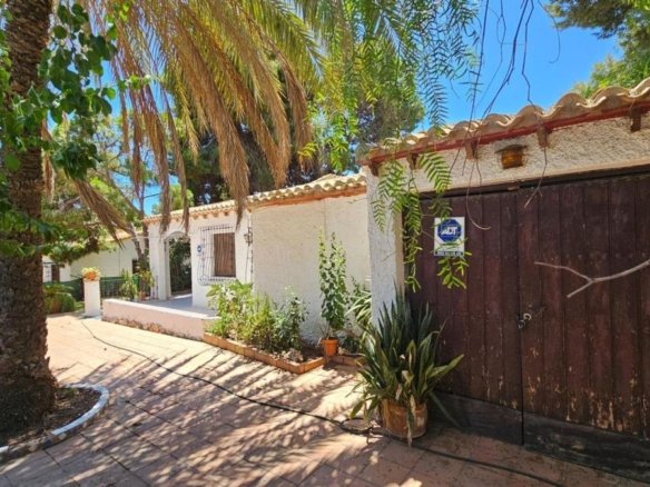 Terreno en Calle Carabela, Punta Prima, Orihuela