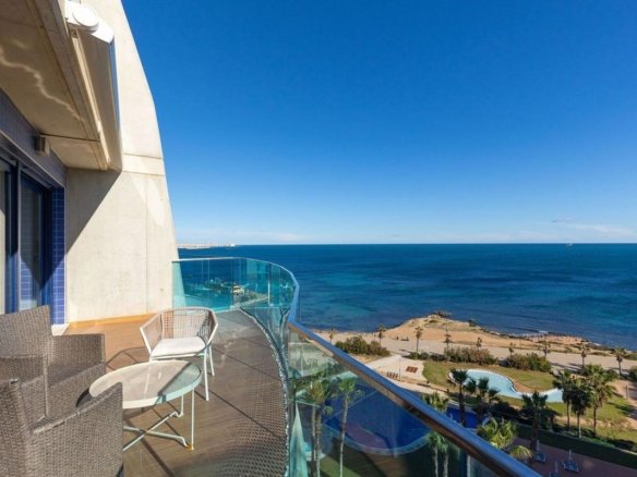 Ático en Punta Prima, Torrevieja