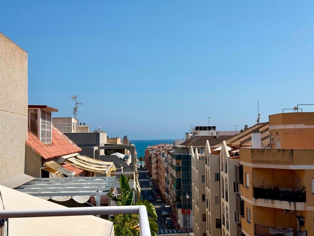 property-549720-1-medium Ático en Calle la Loma, 80, Avenida Habaneras – Curva de Palangre, Torrevieja