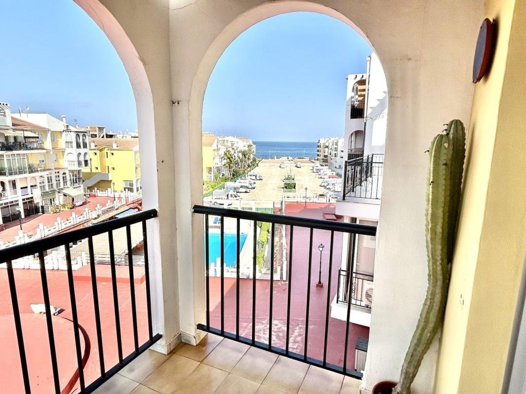 Piso en Eliseos Playas II Avenida de Don Juan de Austria Bloque 2 Planta 3 Apt 12 Torrevieja 03185 Alicante Spain, La Veleta, Torrevieja