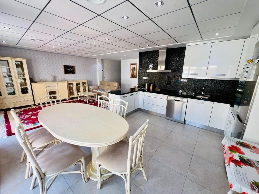 property-550250-3-medium Piso en Calle Caballero de Rodas, 144, Playa del Cura, Torrevieja