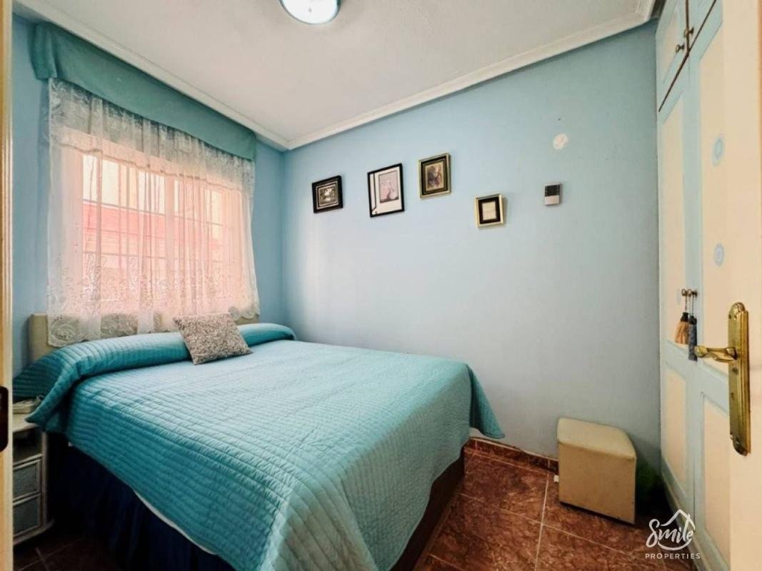 property-550732-2-medium Piso en Calle Alta, 8, Gaspar Perrelló, Torrevieja
