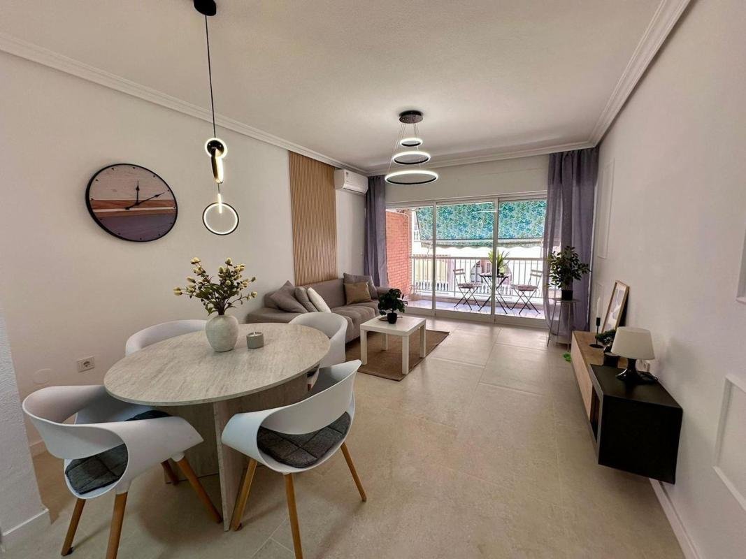 property-556605-1-medium Piso en Calle Galeón, 11, Avenida Habaneras – Curva de Palangre, Torrevieja