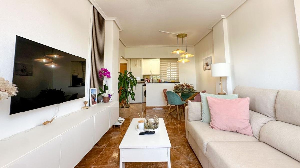 property-556744-11-medium Piso en Puerto Deportivo, Guardamar del Segura