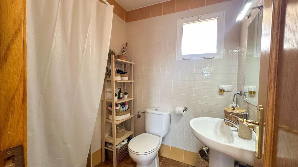 property-556744-23-medium Piso en Puerto Deportivo, Guardamar del Segura