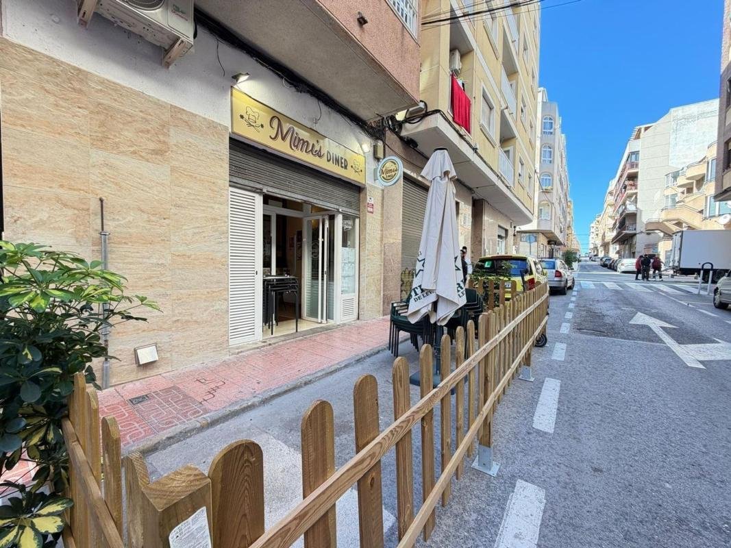 Local en Calle la Loma, Avenida Habaneras – Curva de Palangre, Torrevieja