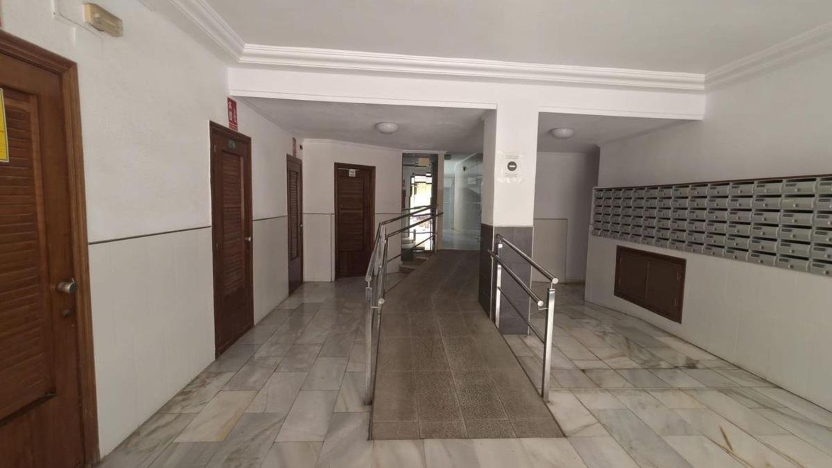 property-559912-2-medium Piso en Calle la Loma, Avenida Habaneras – Curva de Palangre, Torrevieja