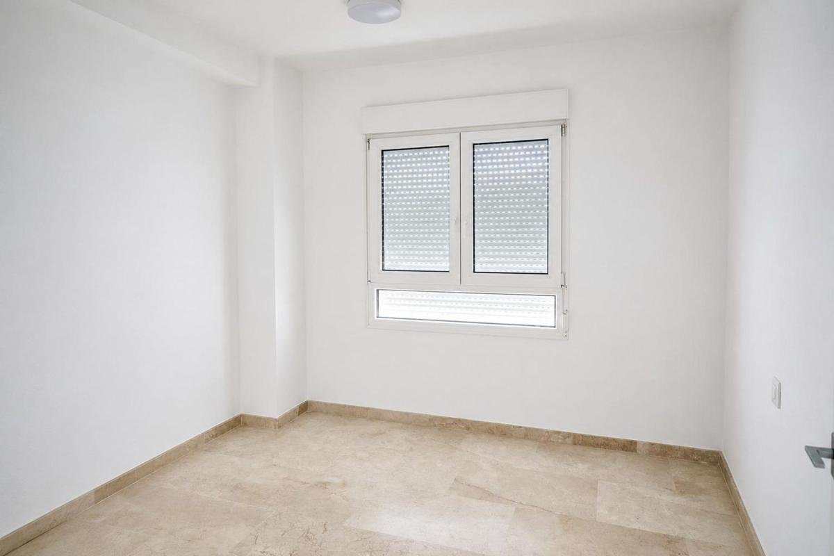 property-560628-5-medium Piso en Campoamor, Orihuela