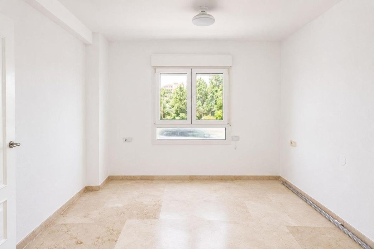 property-560628-6-medium Piso en Campoamor, Orihuela