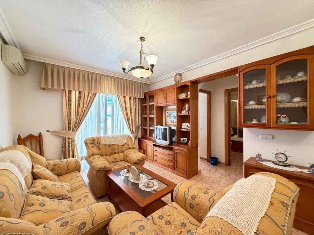 property-566291-1-medium Piso en Calle Ramón Gallud, Playa del Cura, Torrevieja