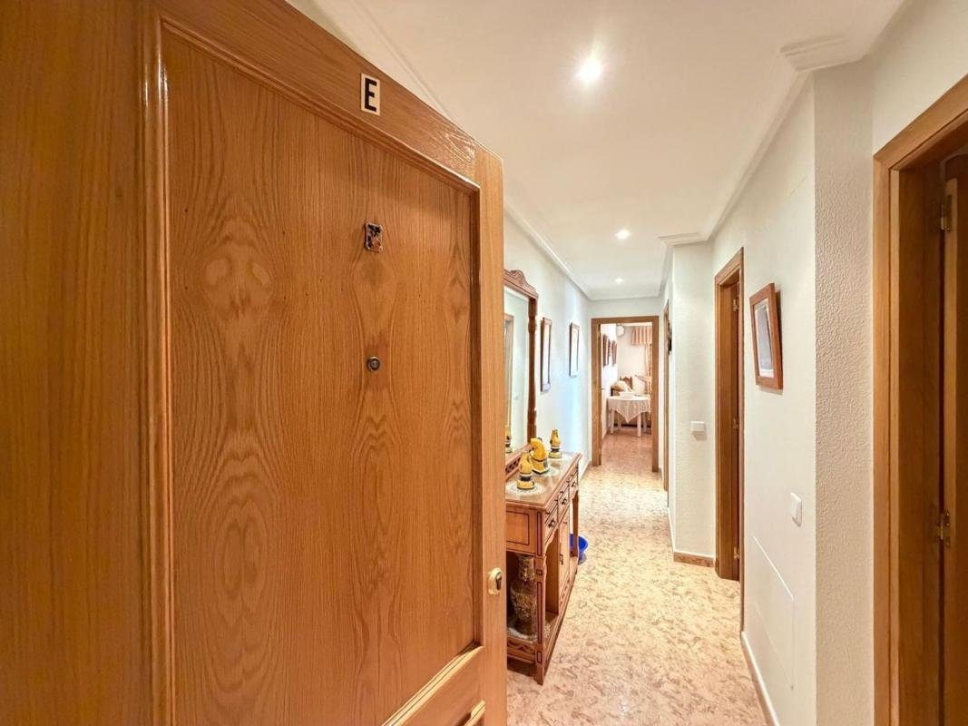 property-566291-3-medium Piso en Calle Ramón Gallud, Playa del Cura, Torrevieja