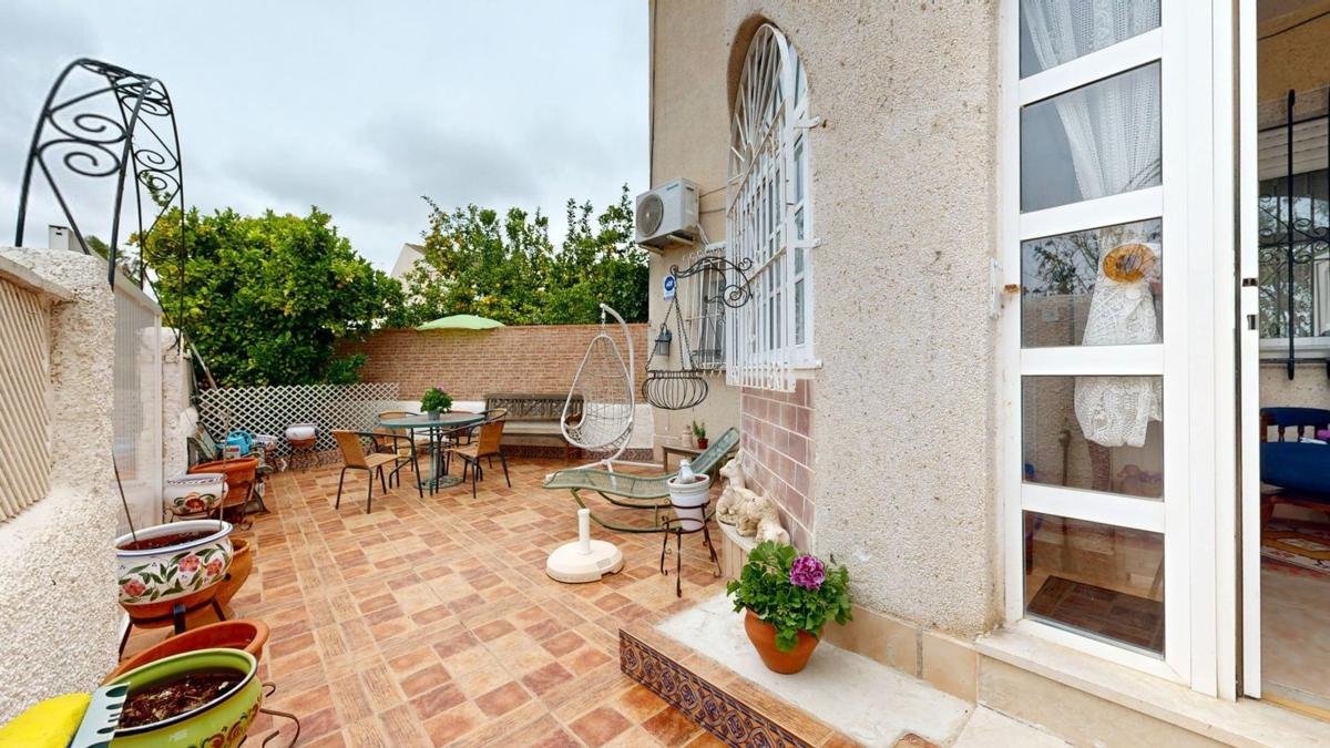Chalet adosado en Calle Zeus, Los Narejos-Punta Calera, Los Alcázares