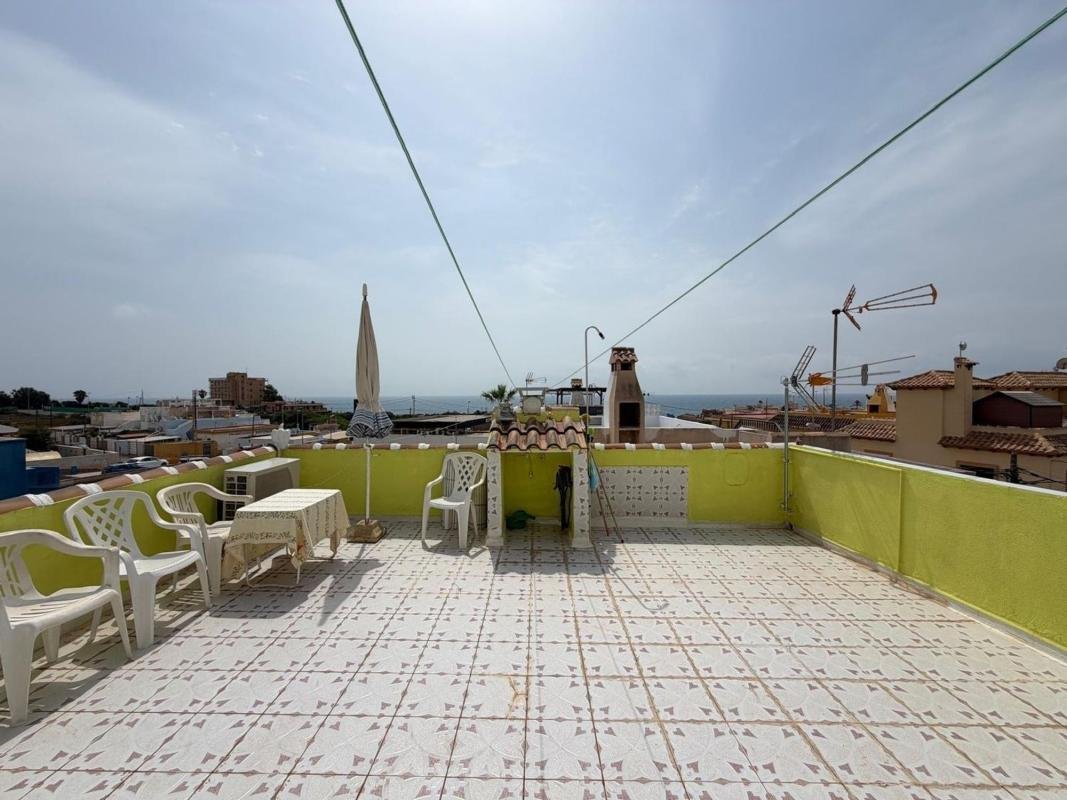 property-566487-1-medium Casa o chalet independiente en Avenida Alfredo Nobel, Zona los Frutales, Torrevieja