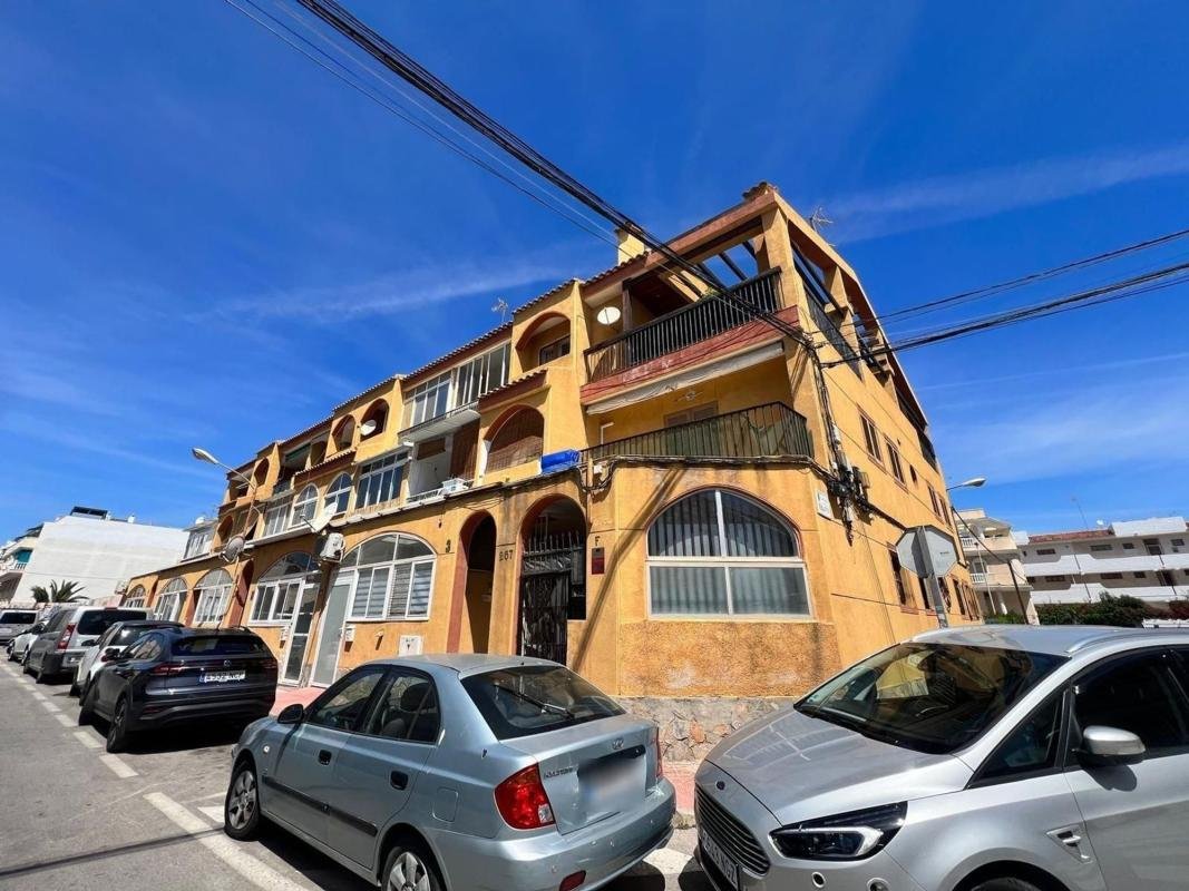 Piso en Avenida Habaneras – Curva de Palangre, Torrevieja