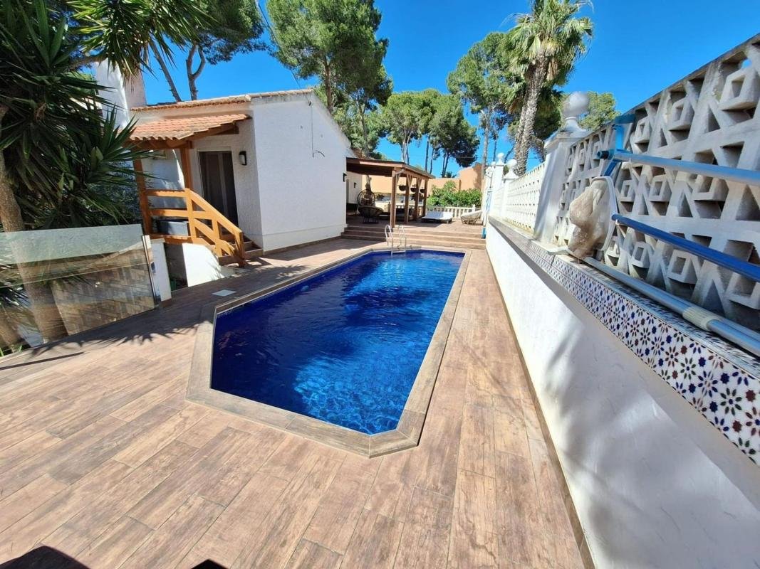 property-566889-1-medium Casa o chalet independiente en Pinar de Campoverde, Pilar de la Horadada
