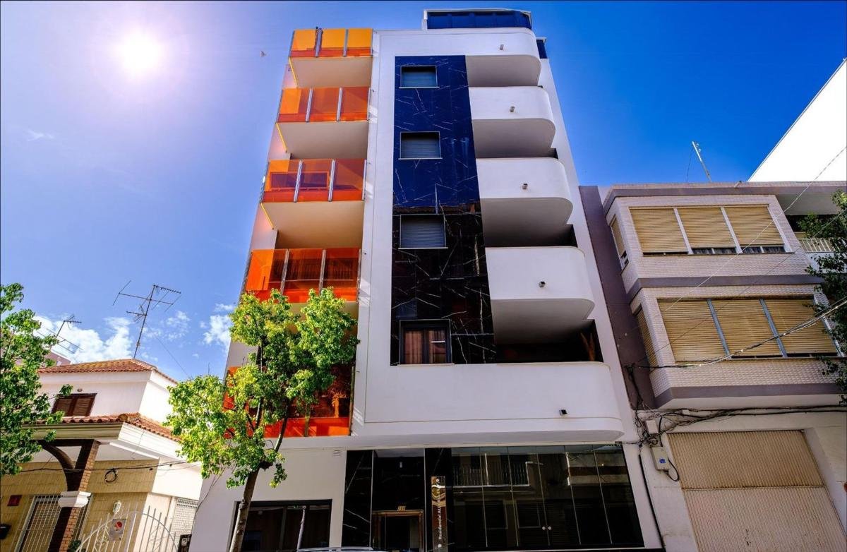 property-566933-1-medium Dúplex en Calle Ramón Gallud, Playa del Cura, Torrevieja