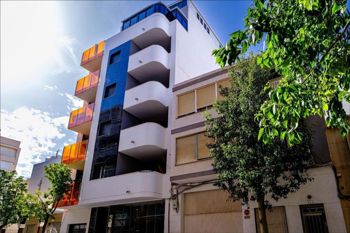 property-566933-3-medium Dúplex en Calle Ramón Gallud, Playa del Cura, Torrevieja