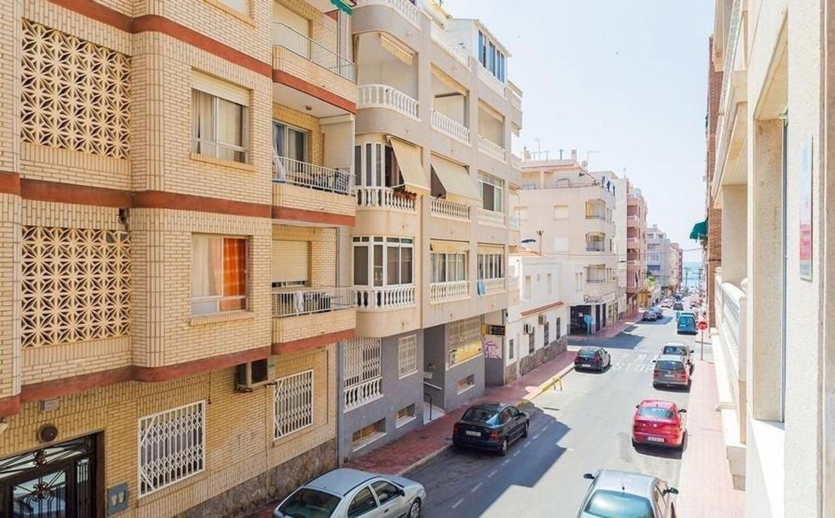 Piso en Calle Virgen de la Paloma, Playa del Cura, Torrevieja
