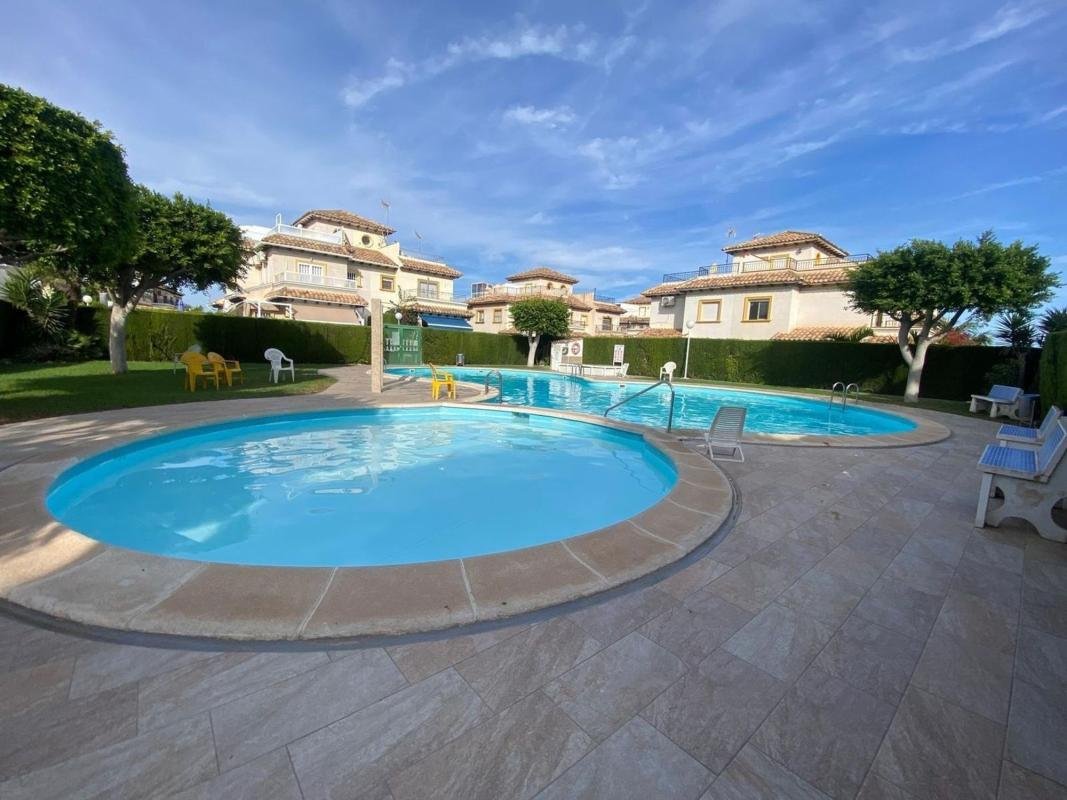 Casa o chalet independiente en Calle Torre, La Ciñuelica – Villa Rosa, Orihuela