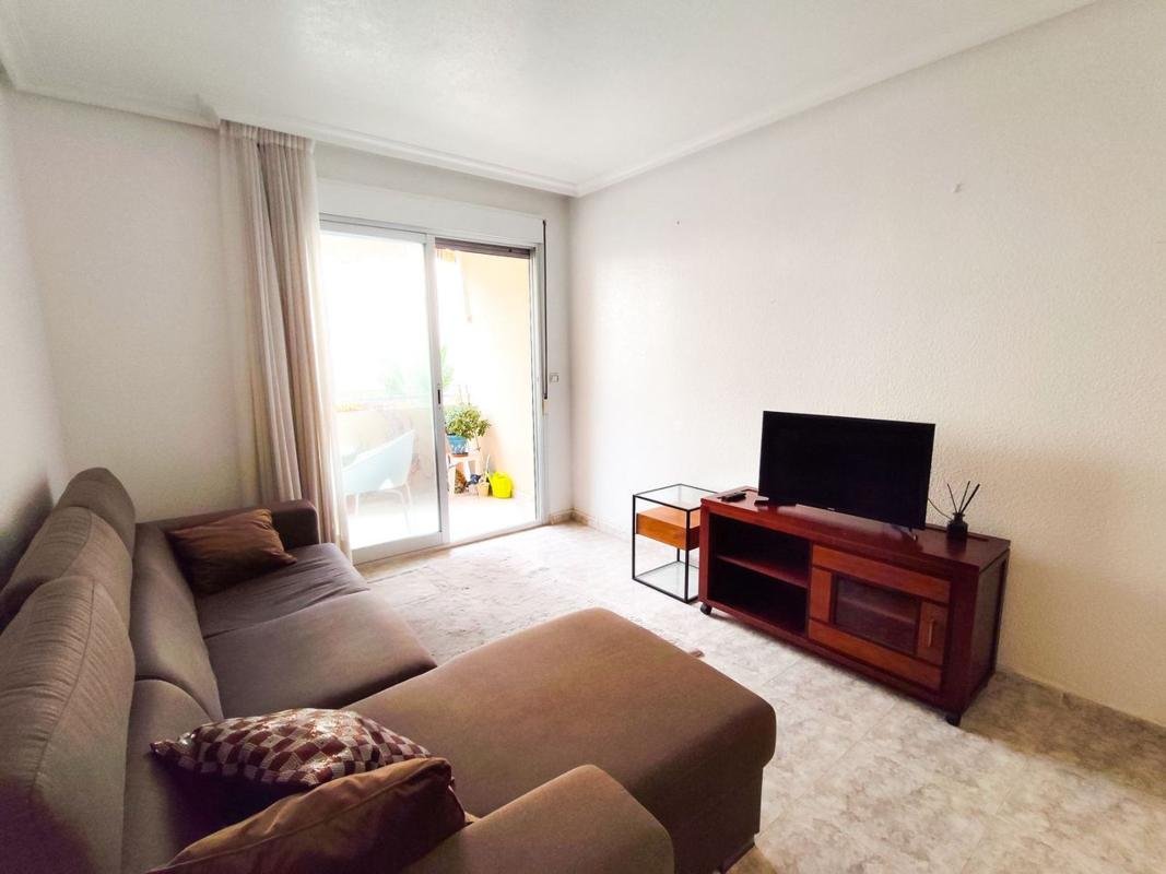 property-577676-3-medium Piso en Guardamar Playa, Guardamar del Segura