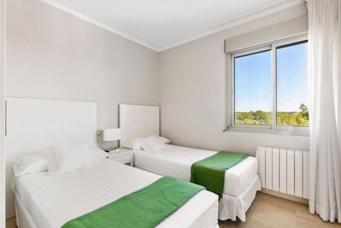 Piso en Las Colinas Golf, Orihuela