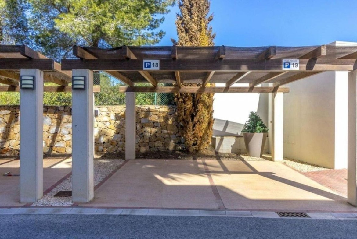 Piso en Las Colinas Golf, Orihuela