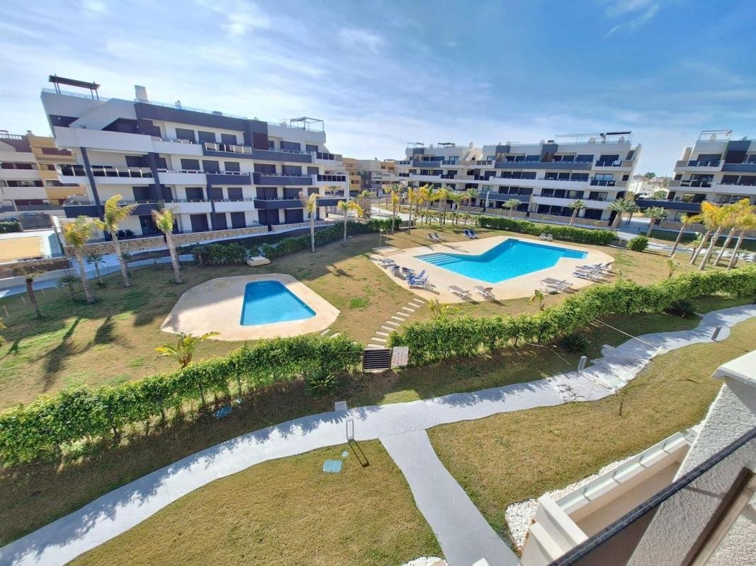 property-578710-2-medium Piso en Calle Santa Rita, 7, Horizonte – La Campana, Orihuela