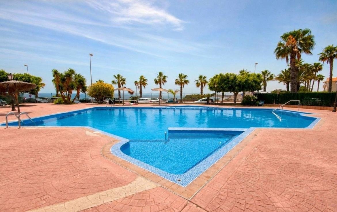 Piso en Aguamarina, Orihuela