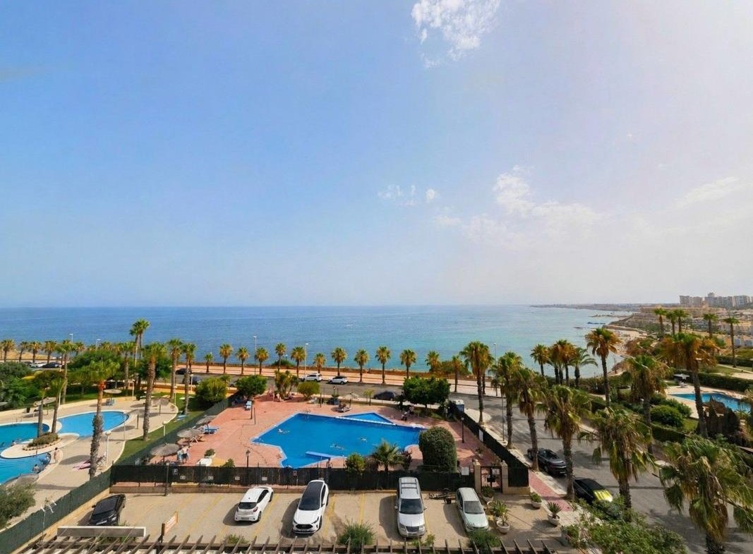 Piso en Aguamarina, Orihuela