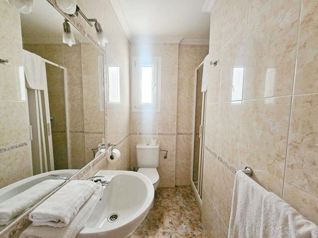 property-579147-8-medium Piso en Aguamarina, Orihuela