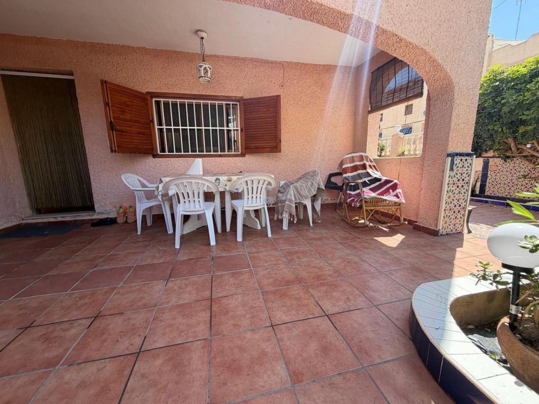 Casa o chalet independiente en Avenida Suiza, Los Europeos, Torrevieja