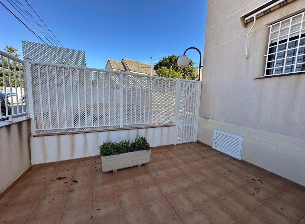 Piso en Markplanslägenhet med enorm privat terrass -, 200 meter, El Mirador-Pozo Aledo, San Javier