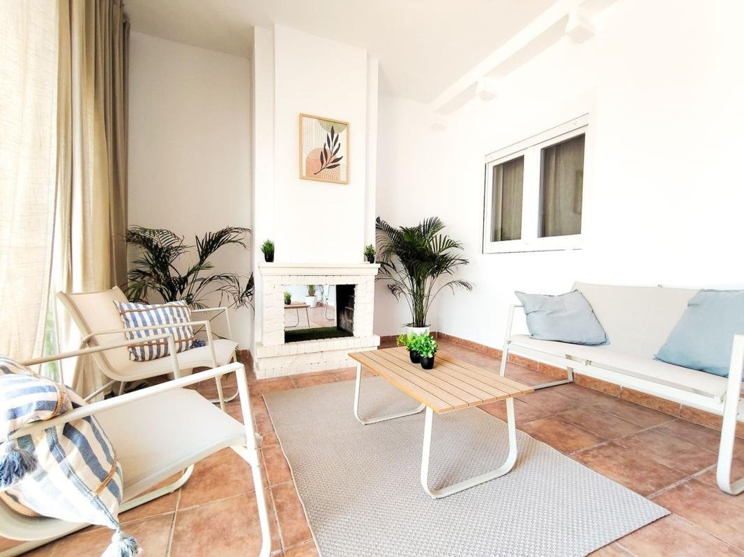 property-585278-3-medium Casa o chalet en Playa Flamenca, Orihuela